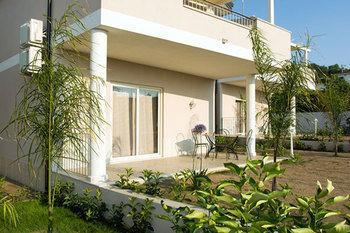 Residenza Borgo Italico Couette-café 3*