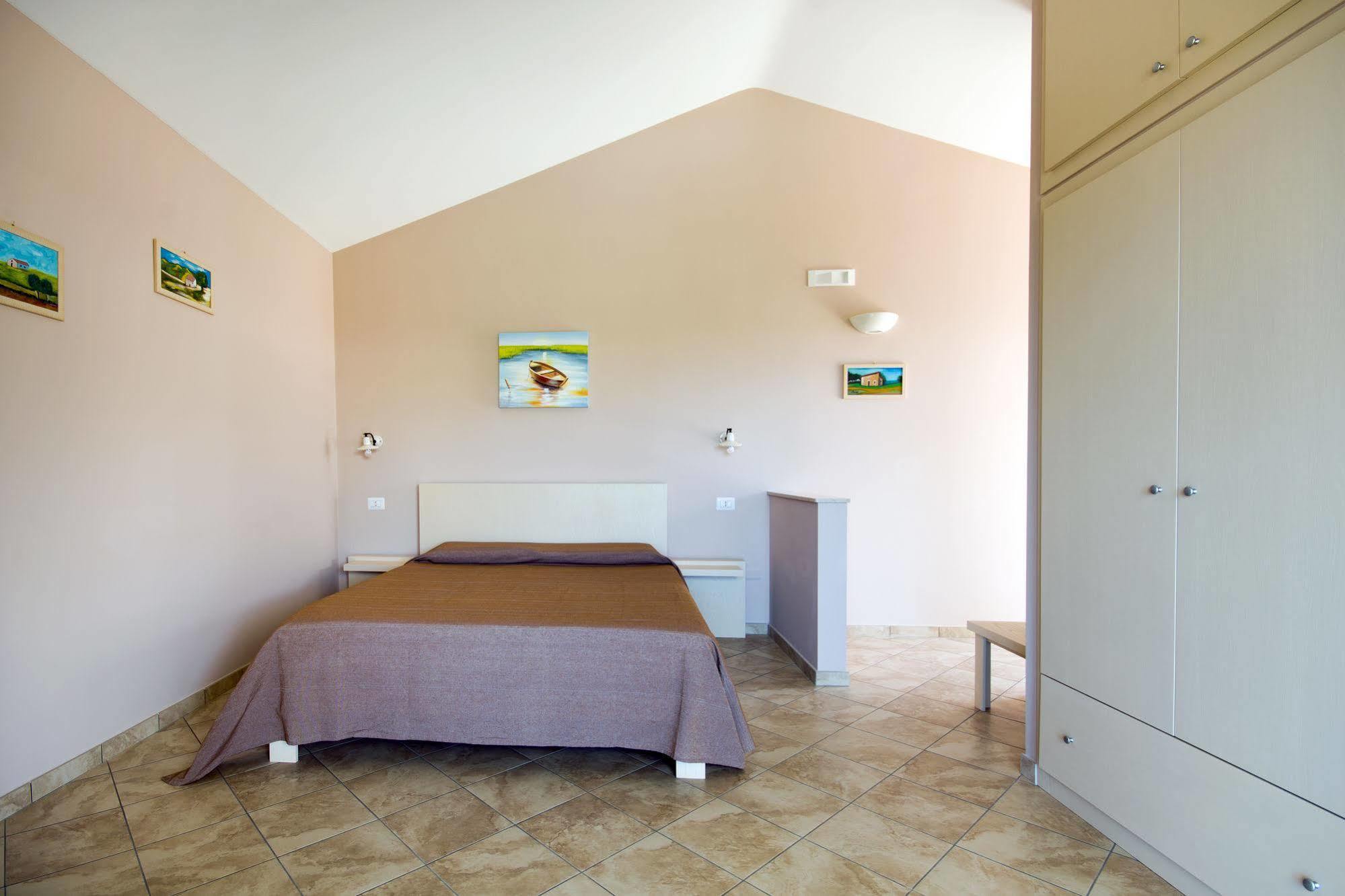 Couette-café Residenza Borgo Italico 3*
